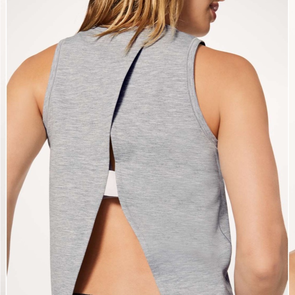 Lululemon Minimal Tank Heathered Power Grey - Picture 3 of 6